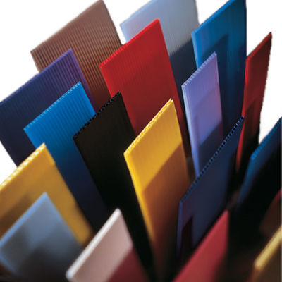 Witte Golf Plastic Voor het drukken geschikte Kleurrijk van het Bladen4x8 Coroplast Blad