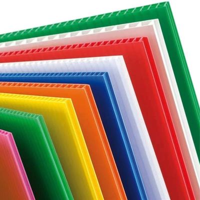 10 mm gerecycleerde Coroplast gegolfde kunststof platen maatwerk